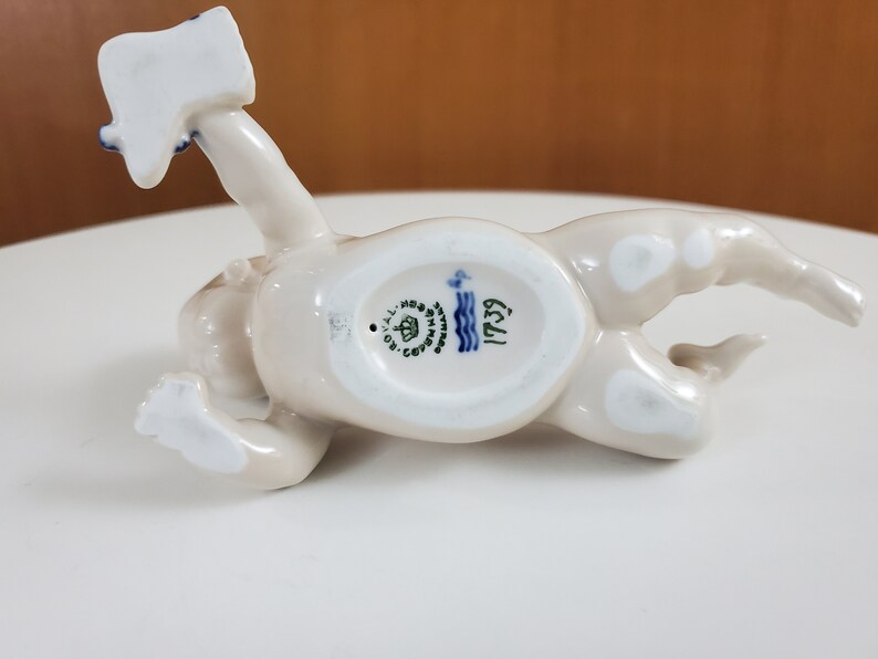 Royal Copenhagen Crawling Baby Porcelain Figurine - 1739 - Ada Bonfils ...