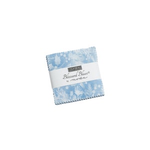 MODA &quot;Blizzard Blues&quot; Mini Charm Pack