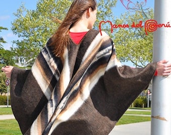 Alpaca women's poncho, real Peruvian women's poncho, hand-woven poncho, fine alpaca wool poncho, light, warm, soft Andean poncho