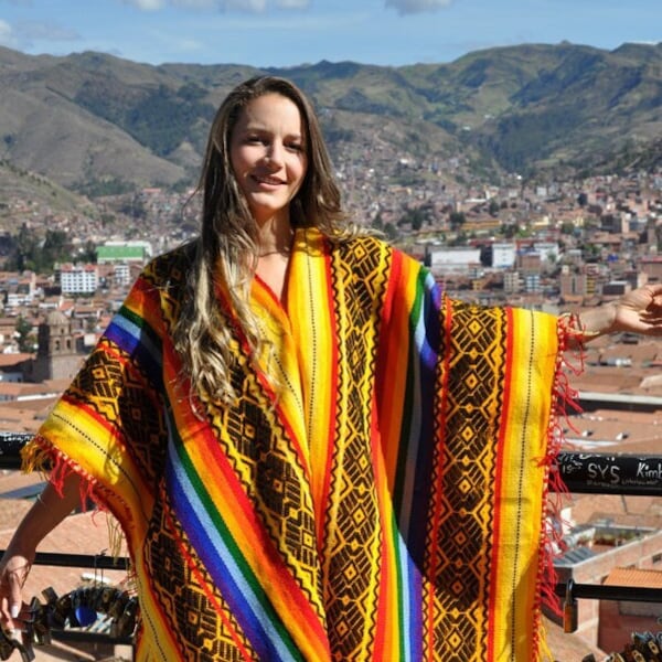 Poncho Péruvien, Poncho Laine, Peruvian Poncho Inca, poncho women, Authentique poncho, Poncho Woman, poncho chaud, Poncho femme pas cher,