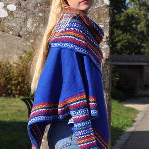 Poncho pull manches chauve souris, Poncho péruvien pièce unique, Poncho pull tricote en laine d'alpaga, Pull poncho avec col en écharpe image 3