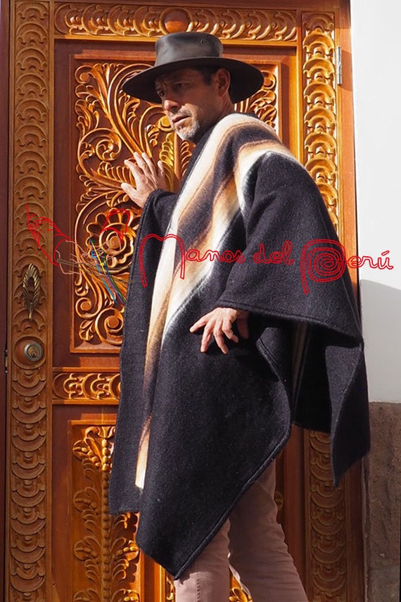 極上のインド産赤ペルーポンチョ、純アルパカウールポンチョ