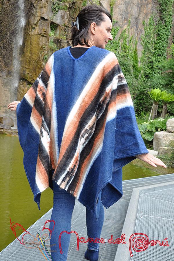 女性用ペルーポンチョ、女性用アルパカウールポンチョ、本物の女性用