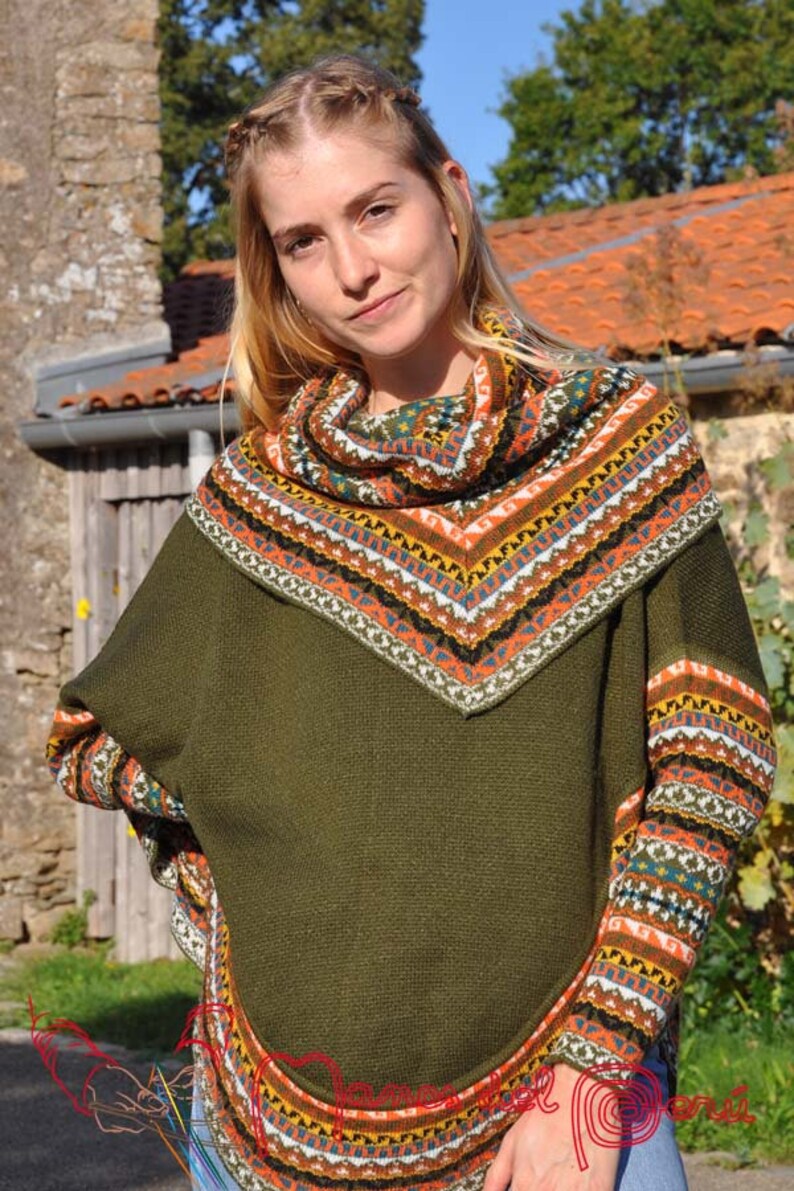 Poncho pull manches chauve souris, Poncho péruvien pièce unique, Poncho pull tricote en laine d'alpaga, Pull poncho avec col en écharpe Pull Poncho Killa