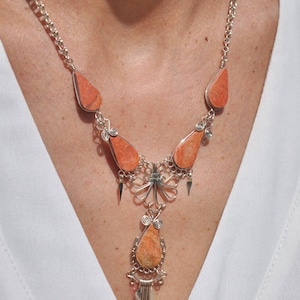 Peruvian necklace, necklace with semi-precious stones, necklace with chain, traditional Peruvian necklace, necklace with sodalite stone