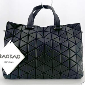 Bolso tote Bao Bao Issey Miyake de piel de vaca negra mate, nuevo, de Issey Miyake