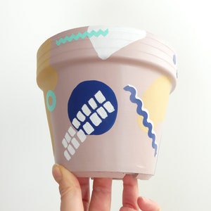Terracotta pot cover - plant - memphis style - old pink and blue