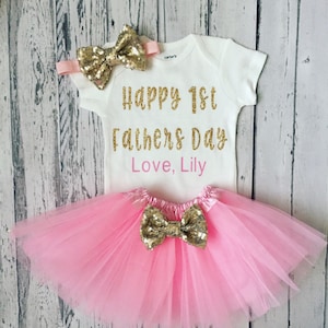 Happy 1st Fathers Day gift Personalized First Fathers Day Outfit Gift Baby Shower Gift Baby Girl and Daddy Pink Tutu Outfit Daddys Girl Prop
