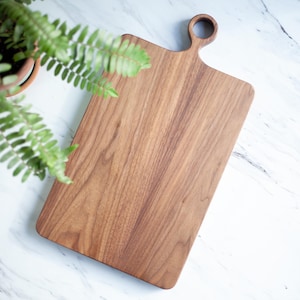 Wide Farmhouse - No Glue/ Solid Wood - Walnut Wood Cutting Board with Handle ORGANIC Finish/ Wood Cutting/Serving Board /Juice Groove Option
