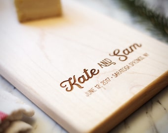 Personalized Cheese Cutting Board - Couples Gift - Anniversary Engraving Charcuterie Board - Gift Engraving, Wedding Cutting Board