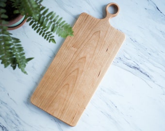 Maple Cutting Board with Handle - Solid wood cutting board NO GLUE - Farmhouse Charcuterie Board