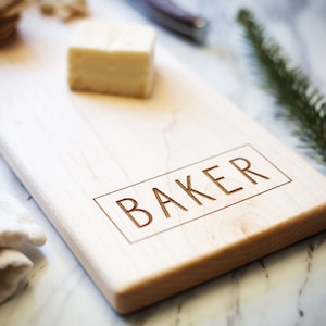 Personalized Cheese Board - Family Name Engraved - Custom Engraving Cutting Board - Laser Engraving, Personalized- All Natural - No Glue