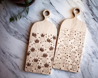 Pineapple Engraved Maple Cutting Board: All-Natural Kitchen Decor