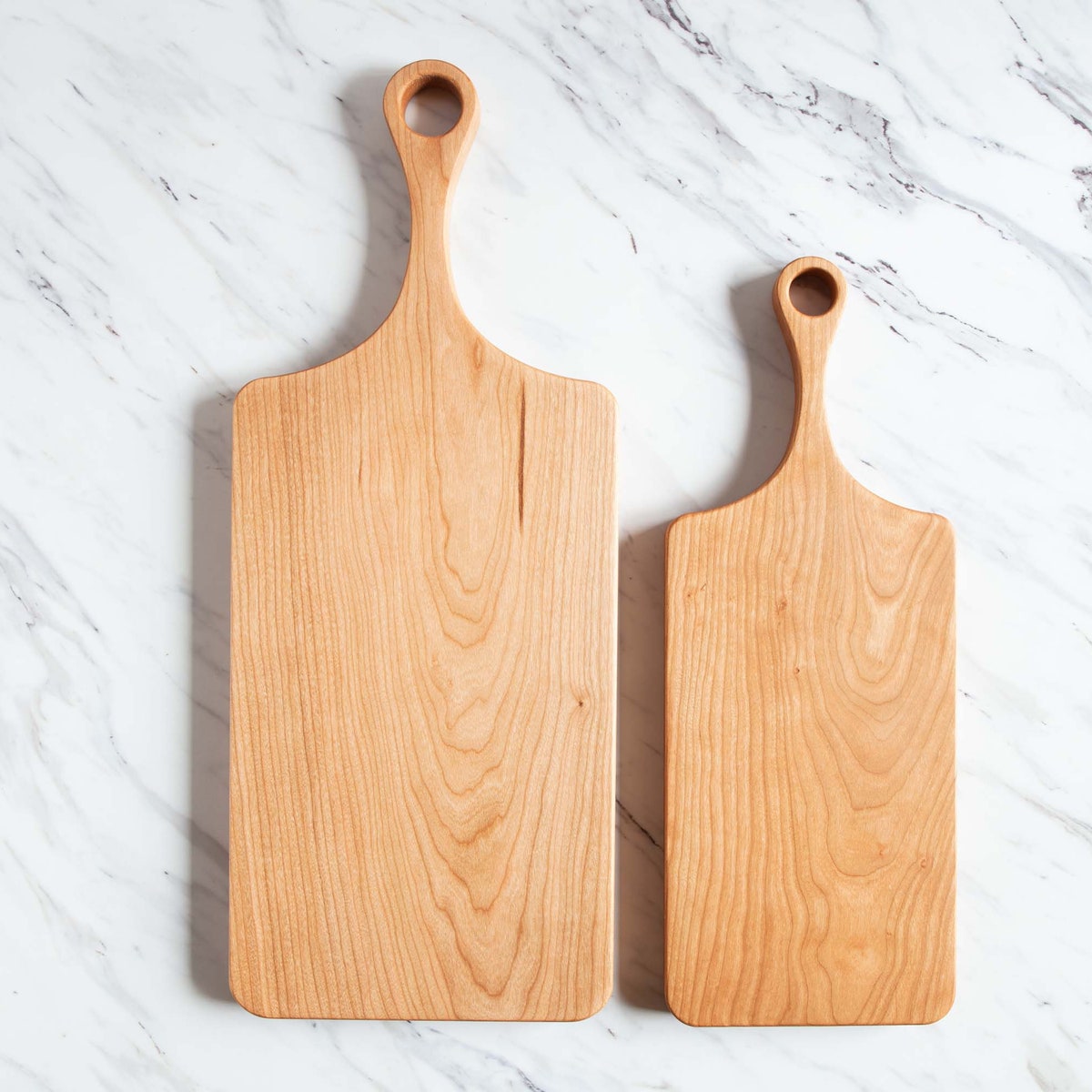 Classic Cherry Wood Cutting Board With Handle Wood Serving - Etsy