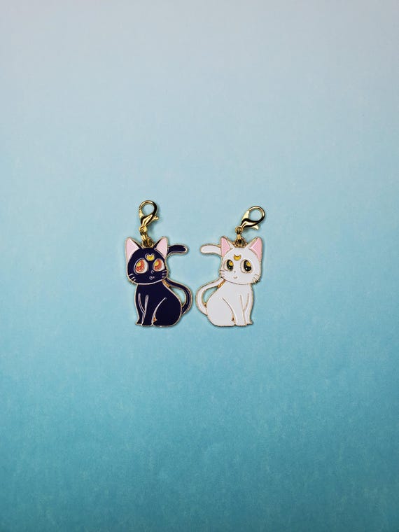 Luna & Artemis / Sailor Moon Cat Badge Reel Charm · Lanyard Charm · Keychain Accessory