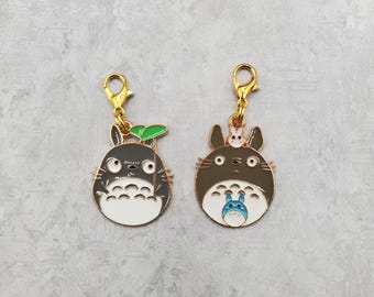 Round Totoro Badge Reel Charm, Charm for backpack, lanyard, zipper, keyring, or bracelet