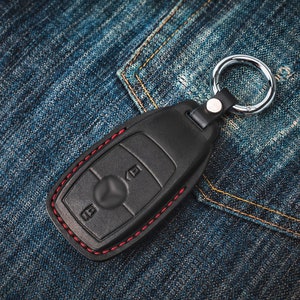 Mercedes Benz 2 Button covered Leather Key Fob case G320 G500 G55 G63 C300 GLE E300 GT43 GT53 W205 W213 Gcar GLC GLE Leather Handmade.