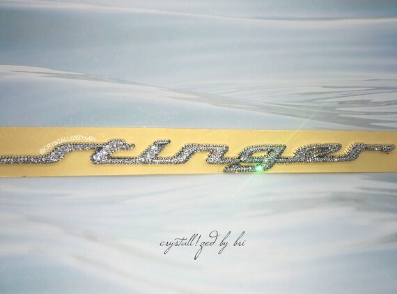 Stinger Text /& E Logo Emblem Gold Color Metal Sticker For Kia Stinger 2018~2019+