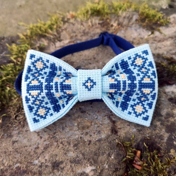Embroidered Ukrainian Bow-tie for the groom - Bright Bow-tie with cross-stitch in blue and yellow - Ukrainian navy blue hipster bow tie