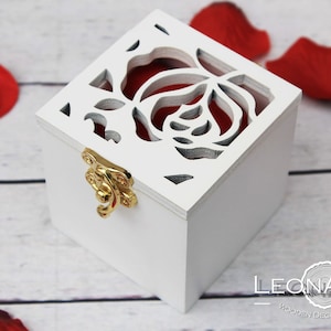 Red&White Rose Wedding Ring Bearer Box-Wooden Ring Keepsake Box-Wedding Ring Holder-Roses Engagement ring box-Wedding Gift-Proposal box