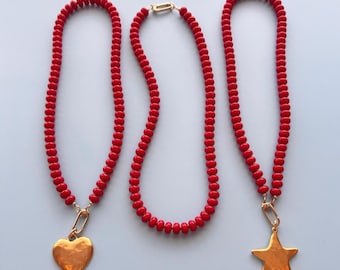 Heart Pendant Necklace Gemstone Beaded Necklace with Star Pendant Patriotic Jewelry Summer Chunky Beaded Necklace with Charm Clasp Gameday