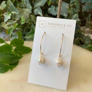 The Gwenyth | Freshwater Pearl Earring | Bridesmaid Earrings | Bridal Jewelry | Pearl Dangle Earrings
