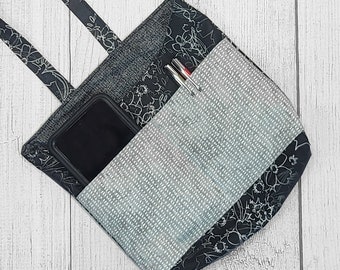 Floral Outlines Car Caddy, Pretty ReUsable Washable Trash Bag and Organizer in One, Pockets for Phone or Tablet, ts designs us