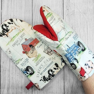 Farmers Country Style Oven Mitts Puppet Style or Shark Bite Style Fully ...