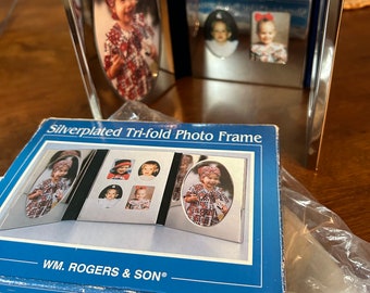 Silver Plated Tri-Fold Photo Frame, Blue Velvet Back, WM Rogers & Son 1997, collectible photo frame