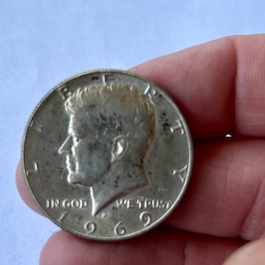 U. S. Mint 1969-D Kennedy Half Dollar Coin, JFK well circulated collectible historic coin