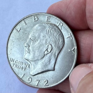 Collectible 1972 Silver Dollar, no mint mark, collectible item for any coin and history enthusiast, circulated coin