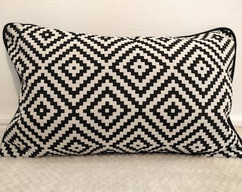 Housse de coussin passepoilée, motifs géométriques, coton/Lin 30x50 cm