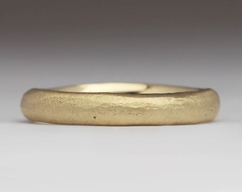 9ct Yellow Gold Wedding Ring, Twist on a Classic Personalised Gift, Cast in Beach Sand, Bespoke Textured Sandcast 3mm Band