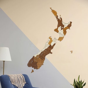 Neuseeland Landkarte aus Holz - graviert Städte, Straßen, Grenzen - große multicolor 2D Wand Dekoration Kunst für Ihre Zimmer, Flur, Büro Geographie