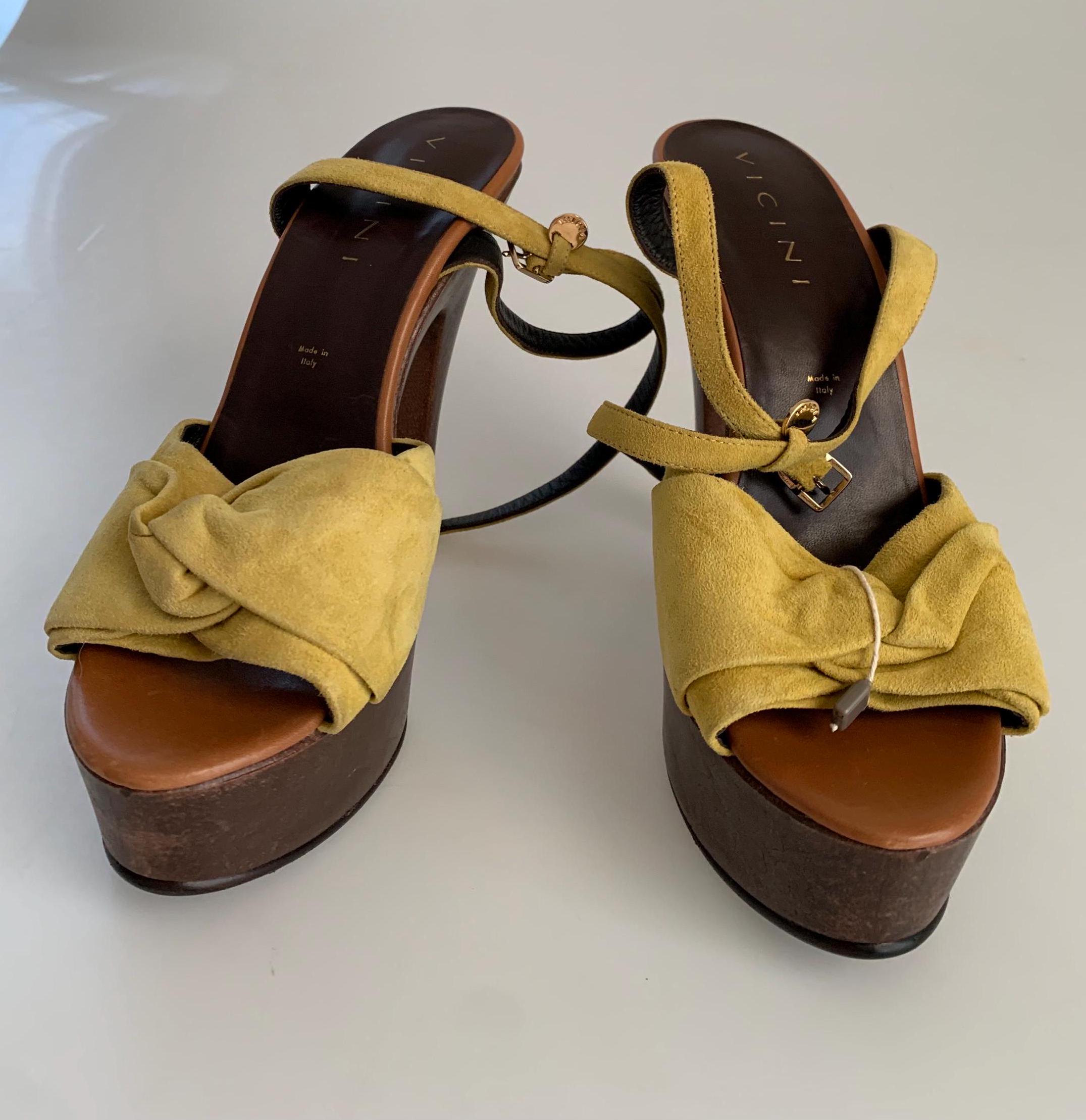 Vicini Made in Italy Suede Heeled Sandals Platform Sandals 