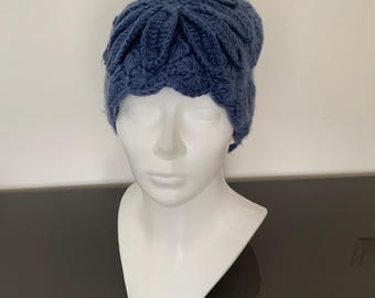 Women's Winter Knit Blue Beanie Hat Soft Crochet Skullies Beanies with Flower Accent
