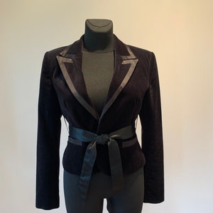 Black Velvet Vintage Nipped Waist Jacket Tailored formal 1950s style jacket Size M Short Tied with Belt
