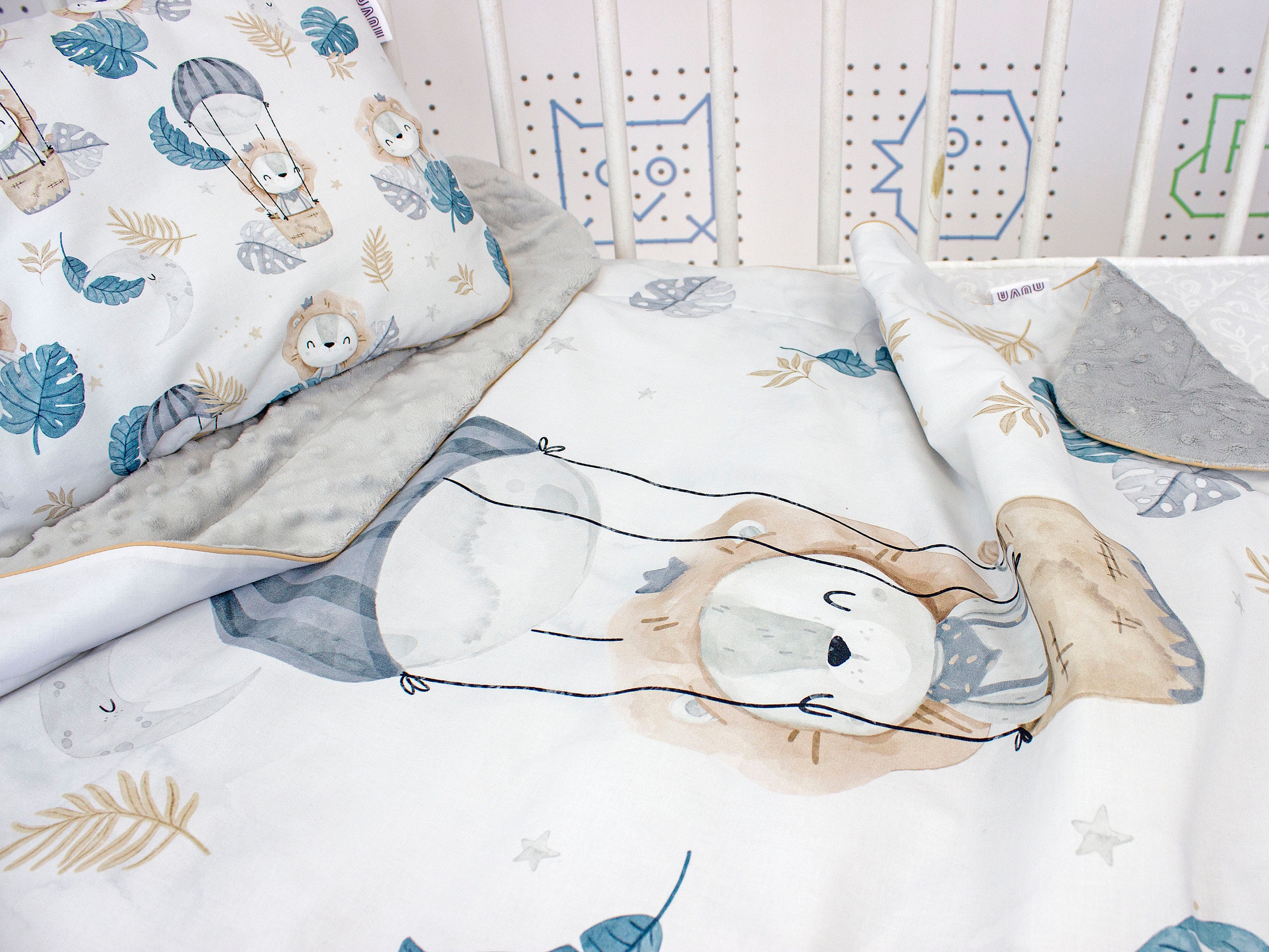Lion Animals Crib Bedding Set Lion in Air Balloon Minky Bedding Set Cotton and Minky Coverlet and Flat Infant Pillow Nuva Etsy Canada