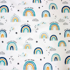 Tessuto di cotone arcobaleno blu, acquerello moderno per cameretta dei bambini, cotone con stampa digitale premium, larghezza 155 cm / 61"