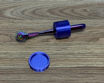 RAINBOW DOUBLE Wartenberg Wheel with Custom Screw Powered Cover