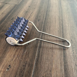 Spiked Wire Roller Sensation Roller Sadist Sharp Tool Toy