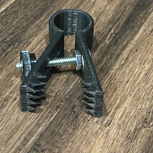SPRING Jaws of Fun Toy Clamp for Nipples PAIR
