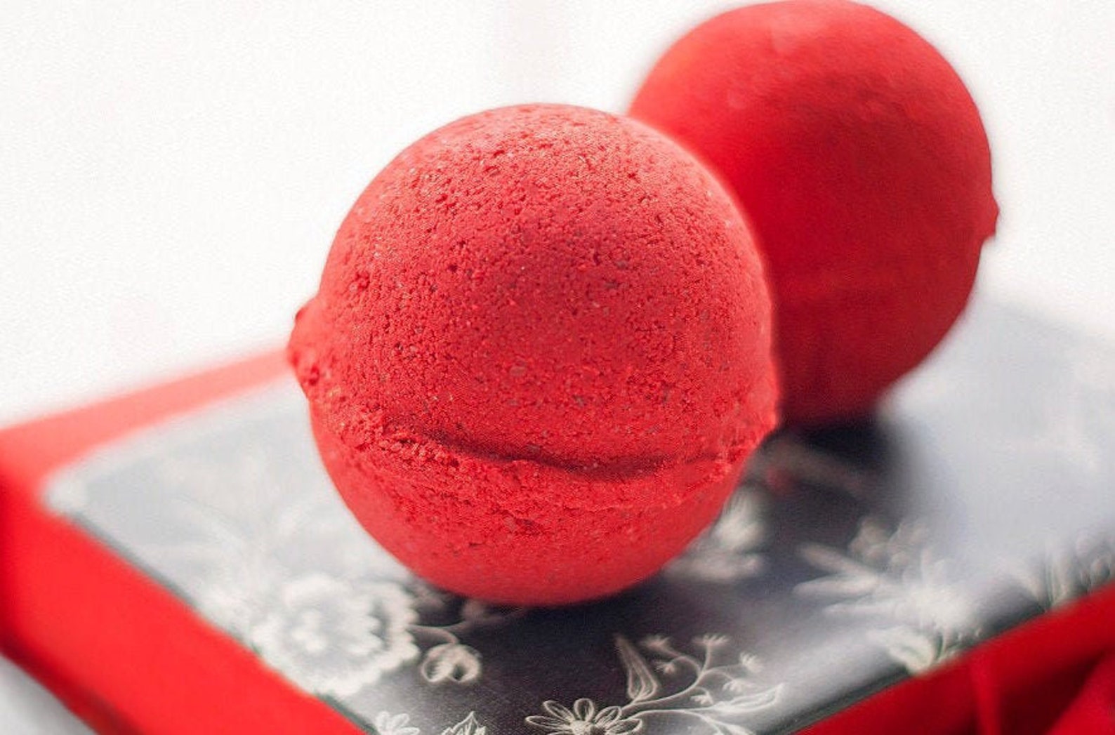 Blood Red Bath Bomb | Etsy