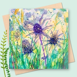 Biglietto quadrato Sea Holly - biglietto vuoto - biglietto di compleanno con fiori - pensando a te - fiore appuntito blu - estate - cardo agrifoglio di mare
