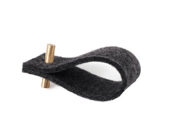 Black Merino Wool Felt Napkin Rings: Modern Table Decor