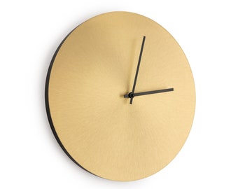 Brass wall clock I Unique brass brushing finish I Diameter 32 cm/12.6 in I Luxury gold clock