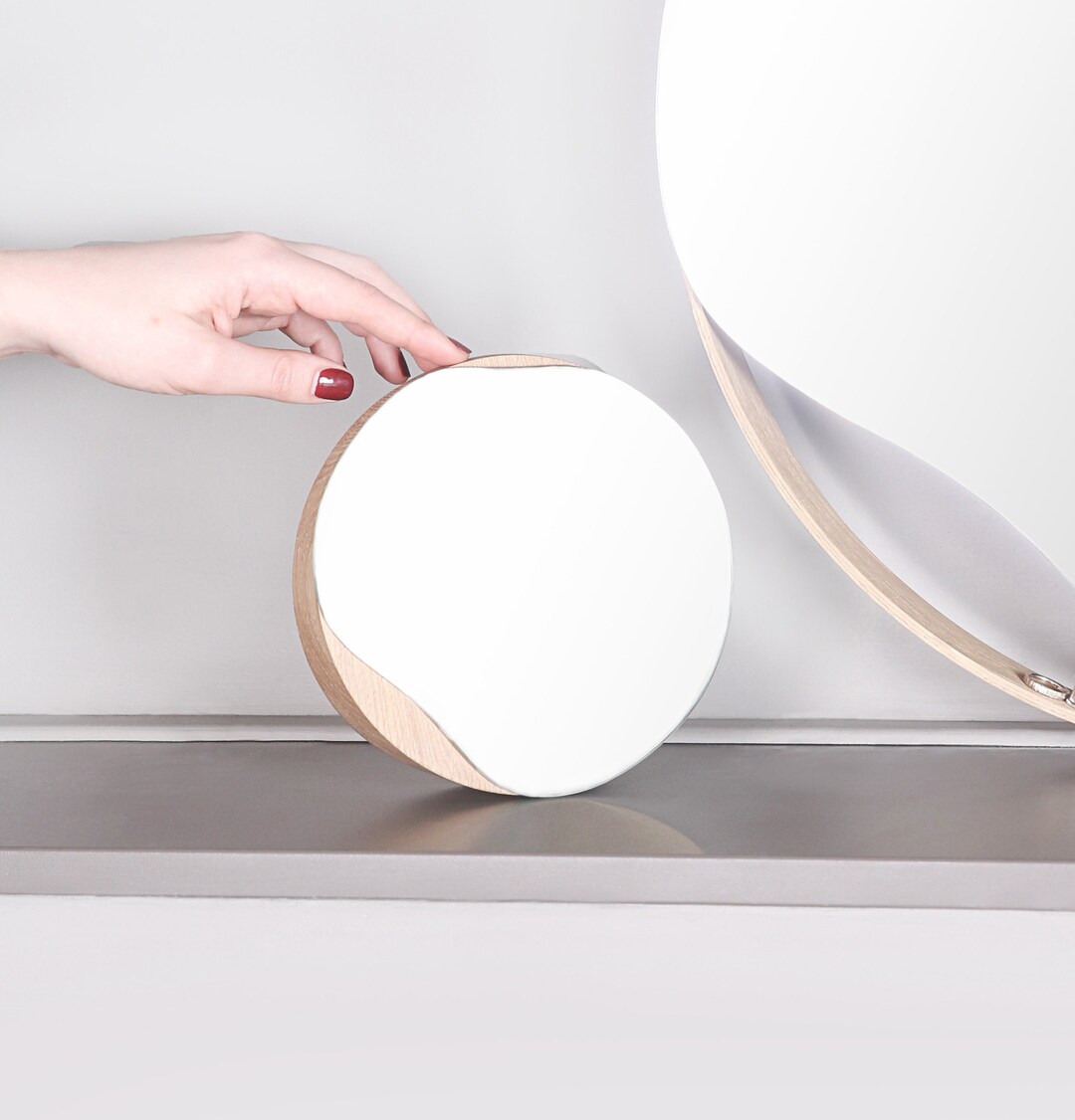 Small Makeup Mirror 17 Cm I Wavy Desktop Mirror I Round Table Top