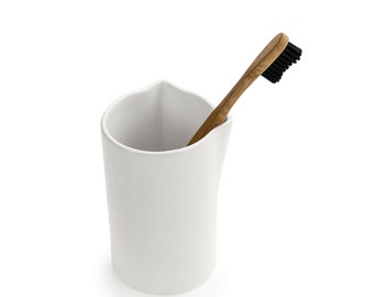 Ceramic toothbrush holder I Make Up brush holder I Bathroom Tumbler I Pottery Bath Accessories I Minimalist Small Storage