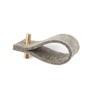 Anelli per tovaglioli in feltro grigio di lana naturale I Apparecchiatura per la tavola di Natale o matrimonio I Accessori per tovaglioli grigi.
