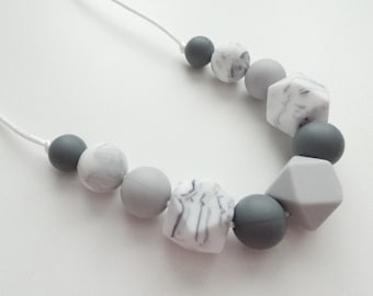 Marble & Grey Silicone Nursing Necklace: SensoryBreastfeeding necklace